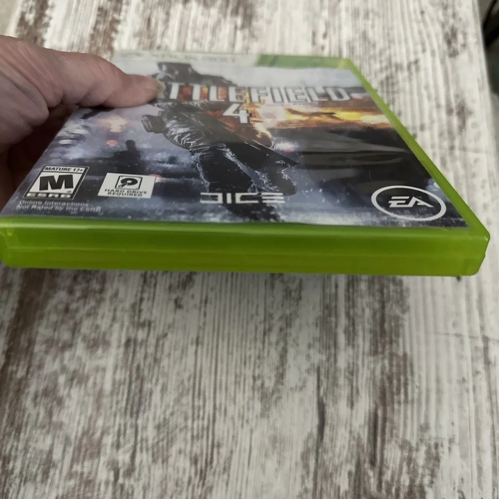 Battlefield 4 (Microsoft Xbox 360) Double Disc No Manual